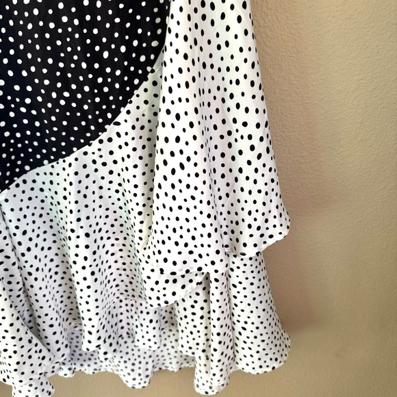Summersalt Beach to Brunch Polka Dot Wrap Skirt Black White Size Medium - Picture 6 of 7